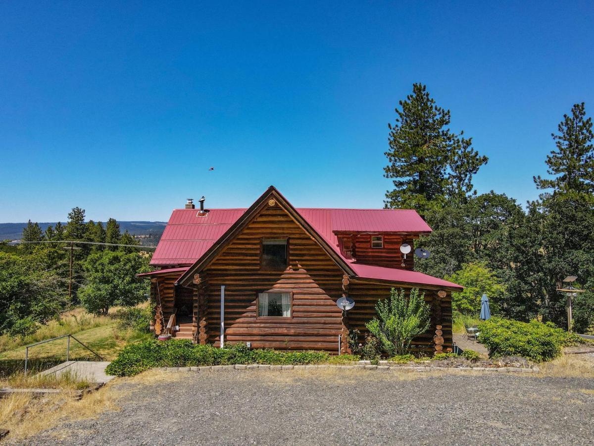Rowland Log Cabin Home Lyle Eksteriør billede